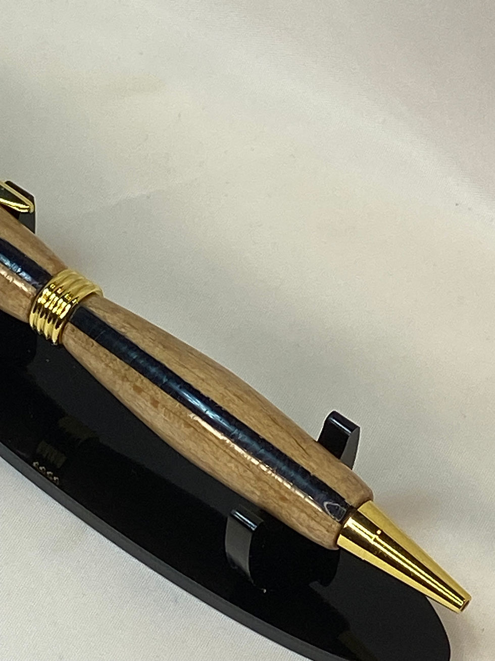 Miniatura: Penna a sfera in metallo e Legno di quercia e plexiglass nero EA
