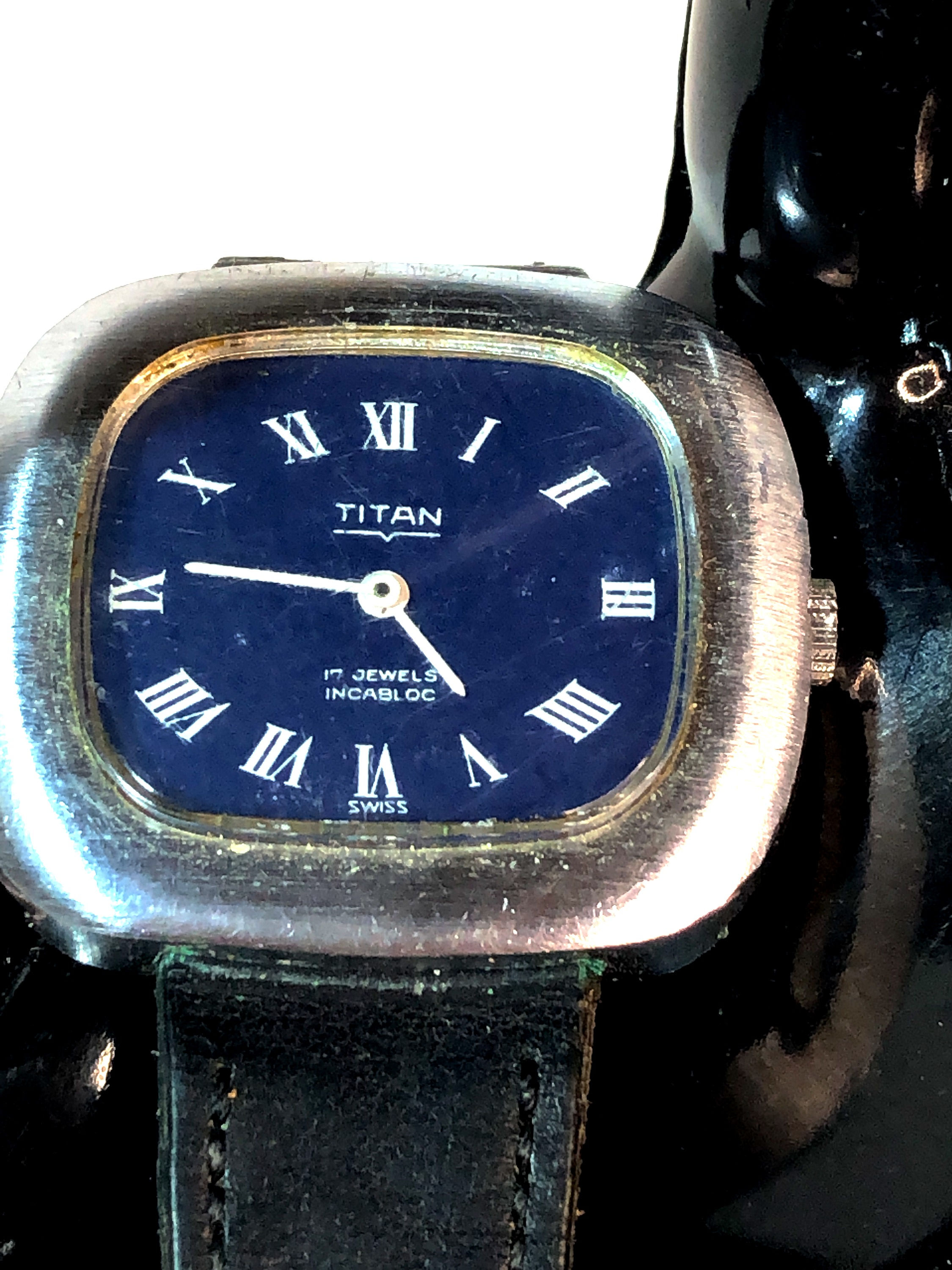 Orologio TITAN al quarzo Vintage originale 17 rubini made in suisse