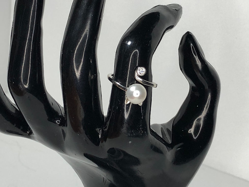 Miniatura: Anello con perla e zirconi di ottima qualità