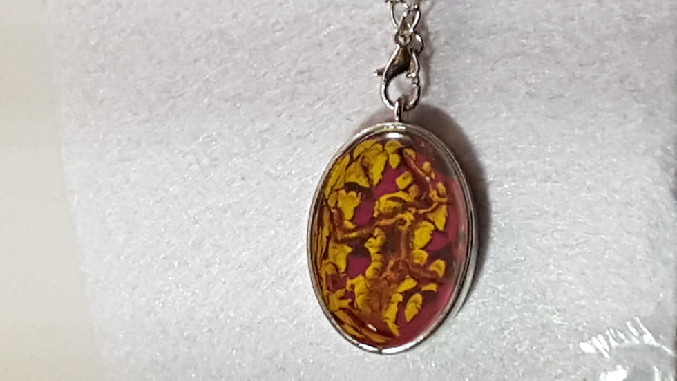 Miniatura: Bijoux dipinto a mano astratto bifacciale 2 collane in 1. da Bijoux & Bijoux