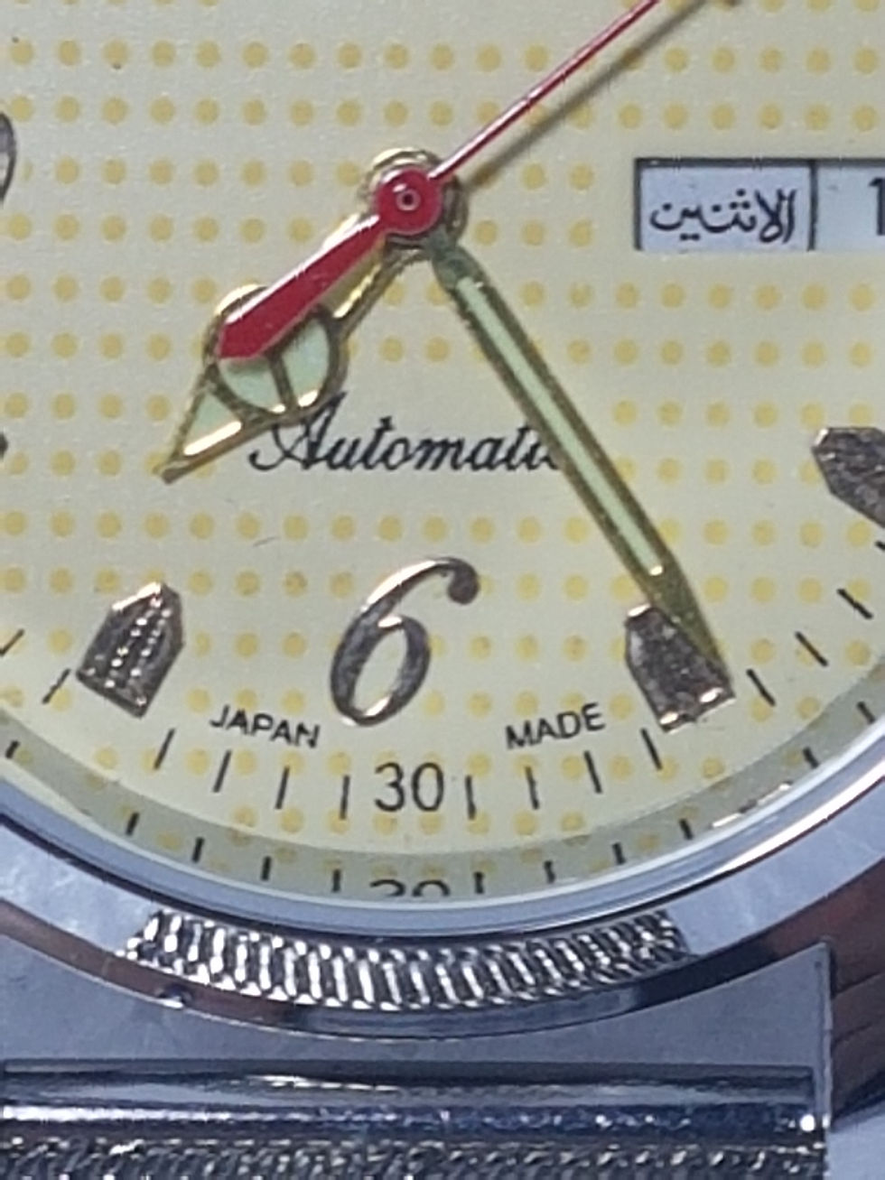 Miniatura: Orologio automatico CITIZEN Usato in ottime condizioni cinta maglia metall