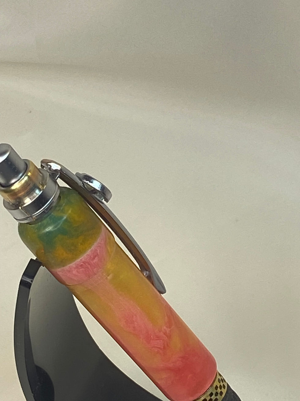 Miniatura: Penna revisionata con resina fatta a mano EA