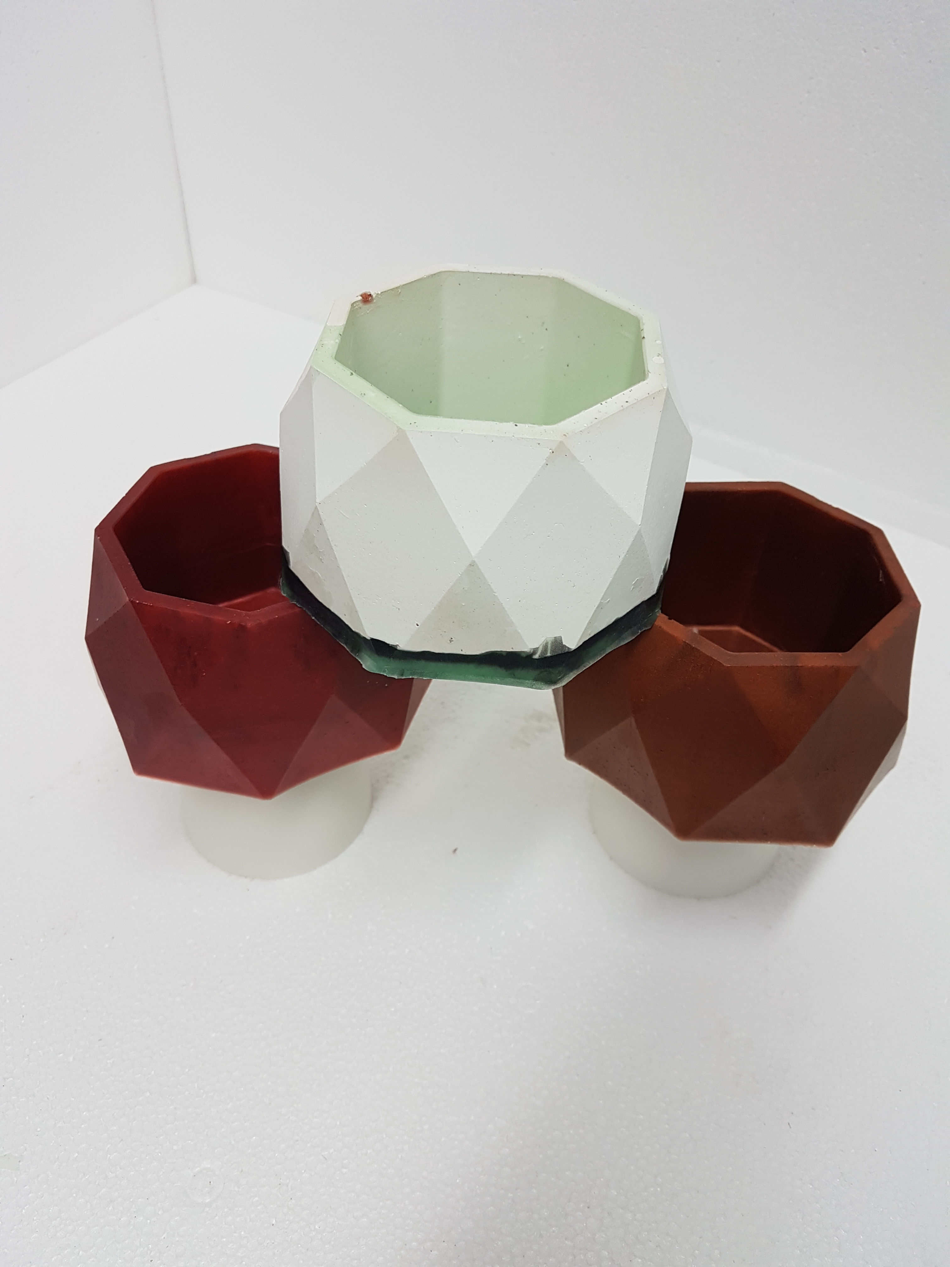 Vasetti in resina per piantine