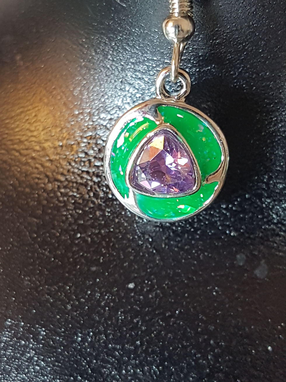 Miniatura: Orecchini pendenti con zirconi di fine lavorazione