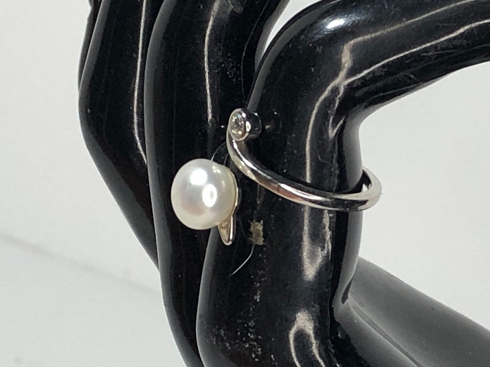 Miniatura: Anello con perla e zirconi di ottima qualità
