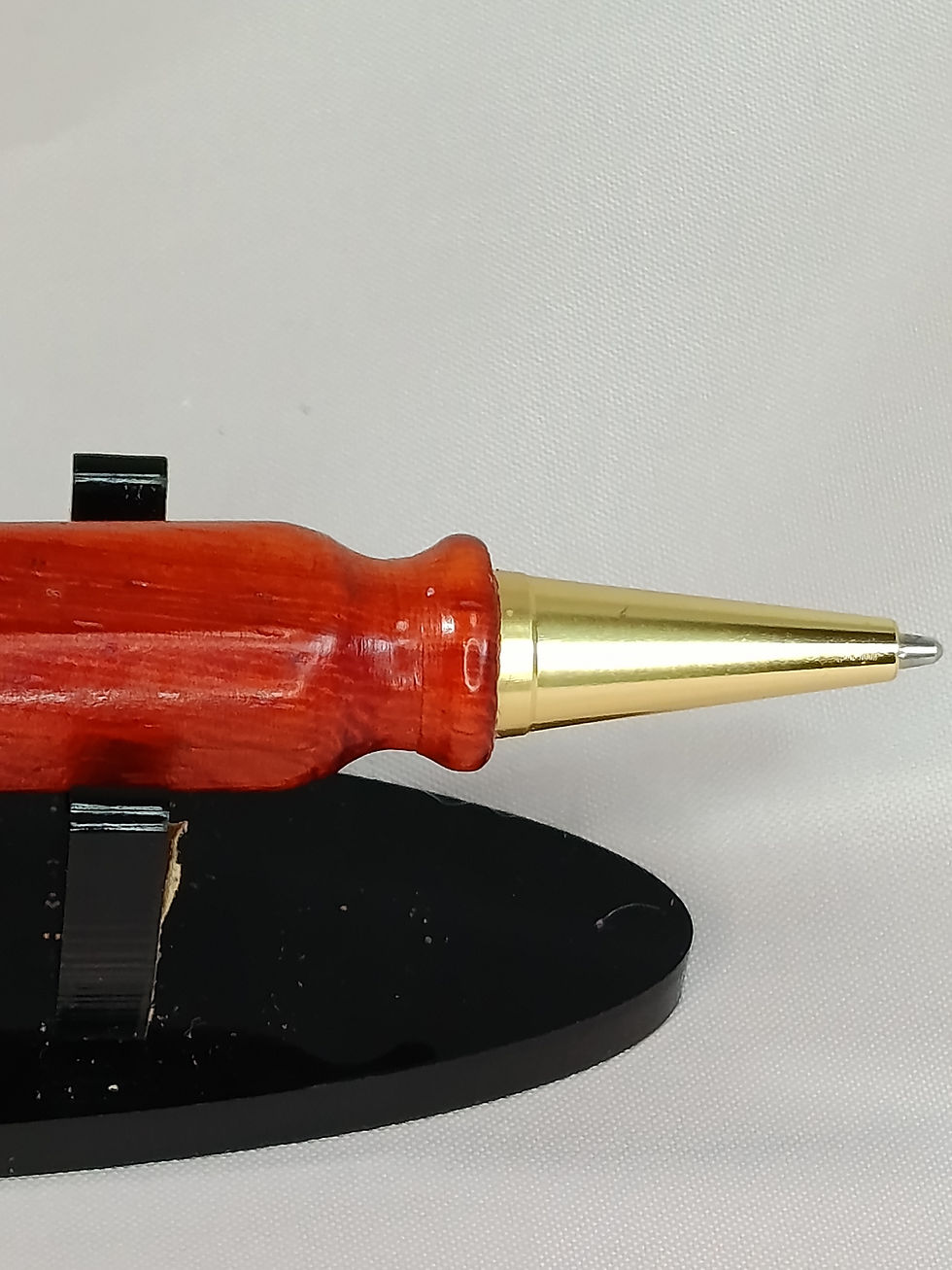 Miniatura: Penna a sfera fatta a mano con legno ciliegio rosso
