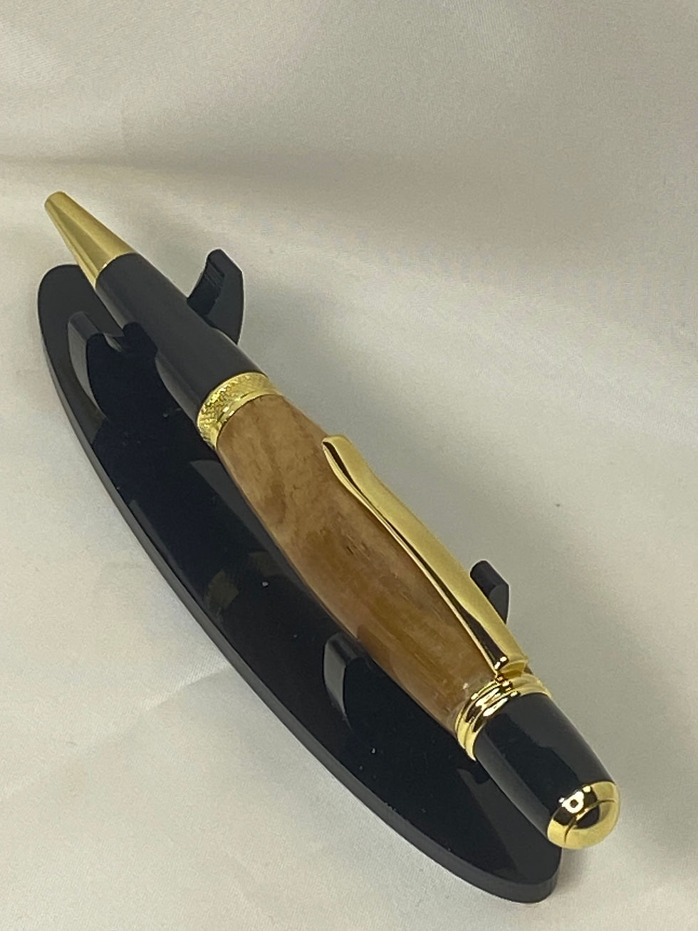 Miniatura: Penna fatta a mano con legno di radica di ulivo. EA