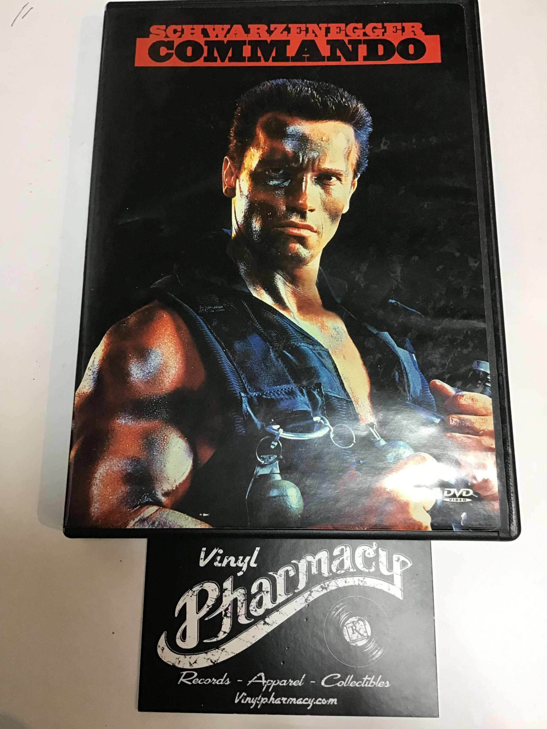Commando : Arnold Schwarzenegger  (1985) DVD