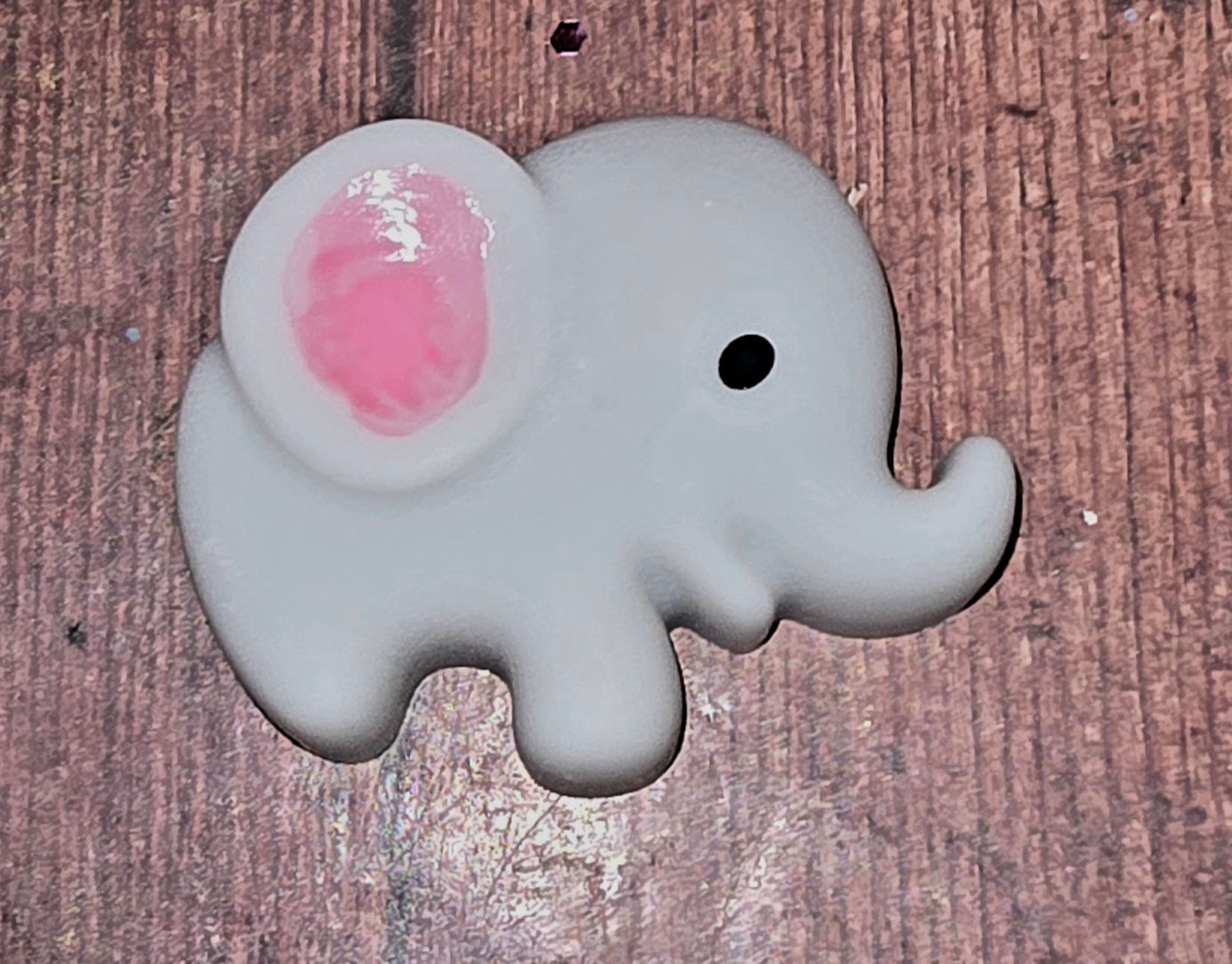 Ice Black fragrance Elephant shape