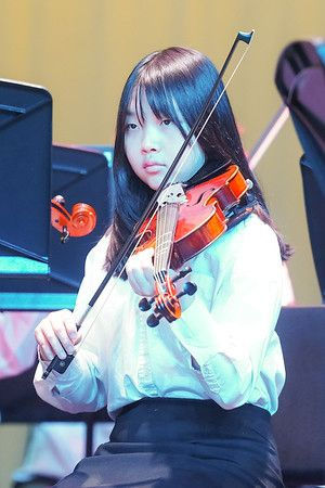 Olivia Yogc concert.jpg