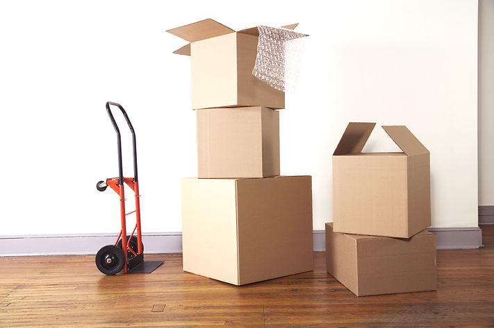 Apilamiento de cajas de cartón