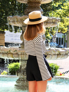 Black & White Stripes in Fall