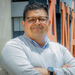 Dr. Roberto Alejandro López Novelo