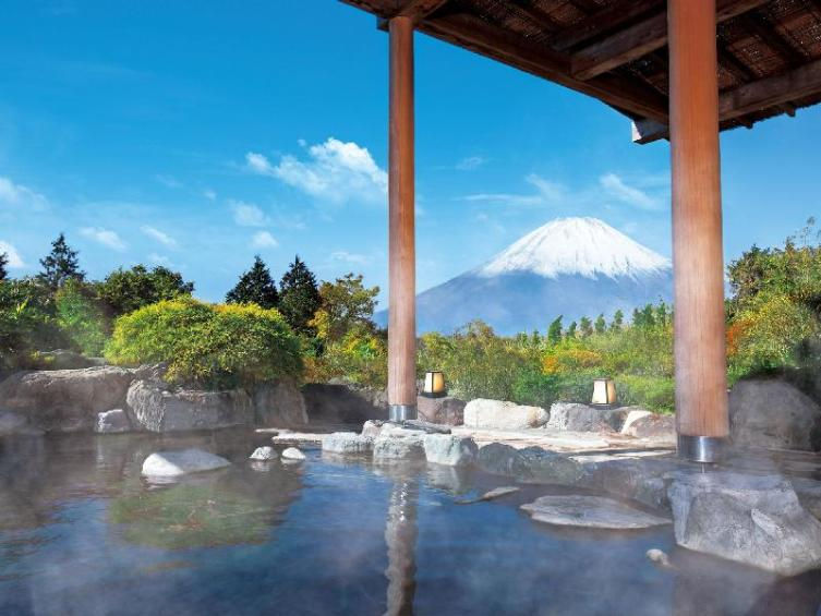 Onsen stay with Mount Fuji view