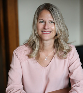 BECKY MAAK_01.jpg