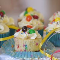 Confetti Cupcakes