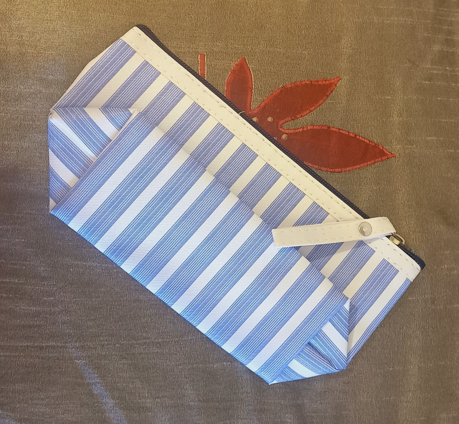 Lavender Travel Cosmetics Pouch