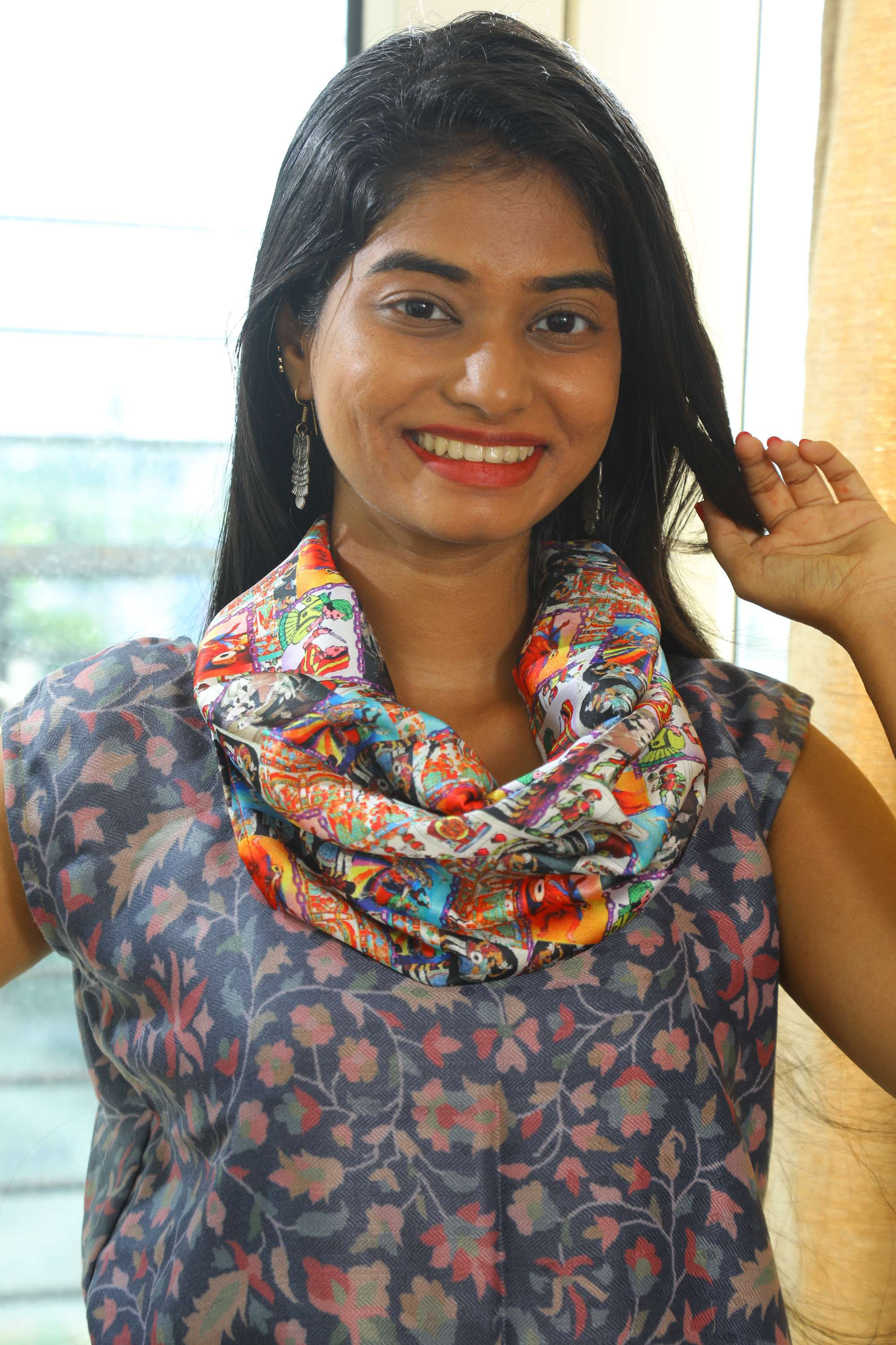 Abstract Figurines Printed Stole