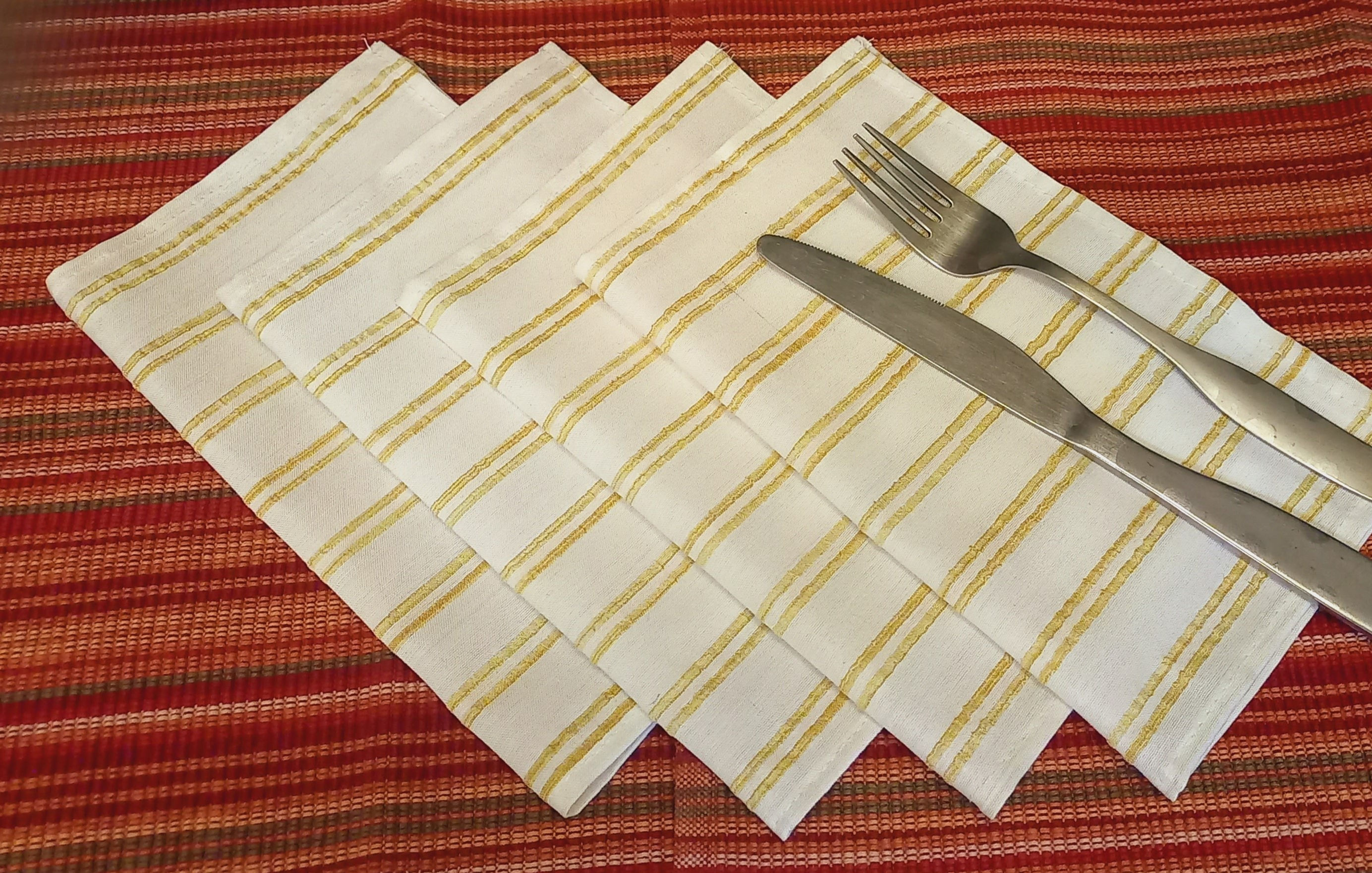 CW Set of 4 Dinner Napkins