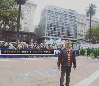 amazon.com/author/alexocamaratte