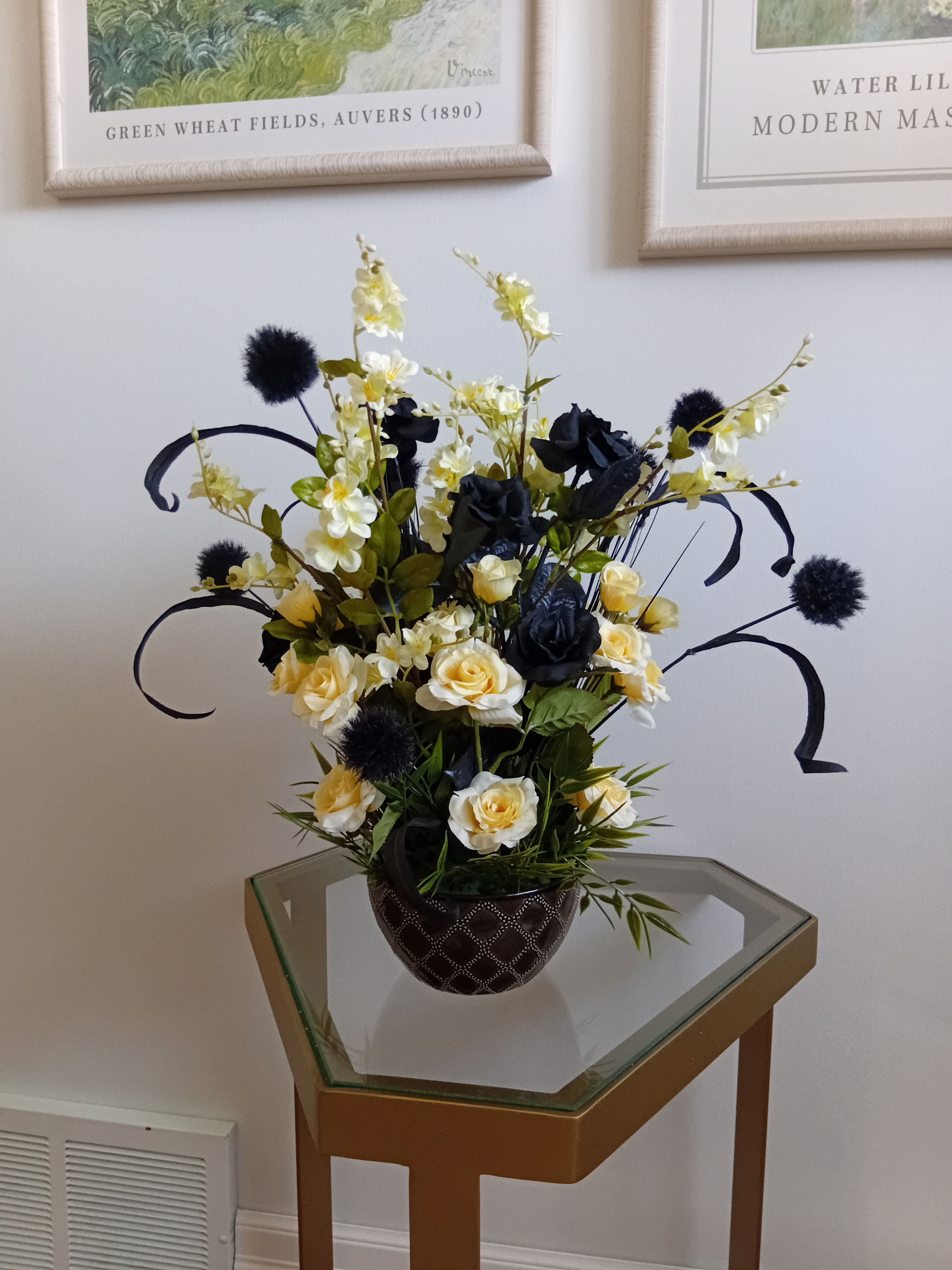 Tea Cup - A Touch of Black