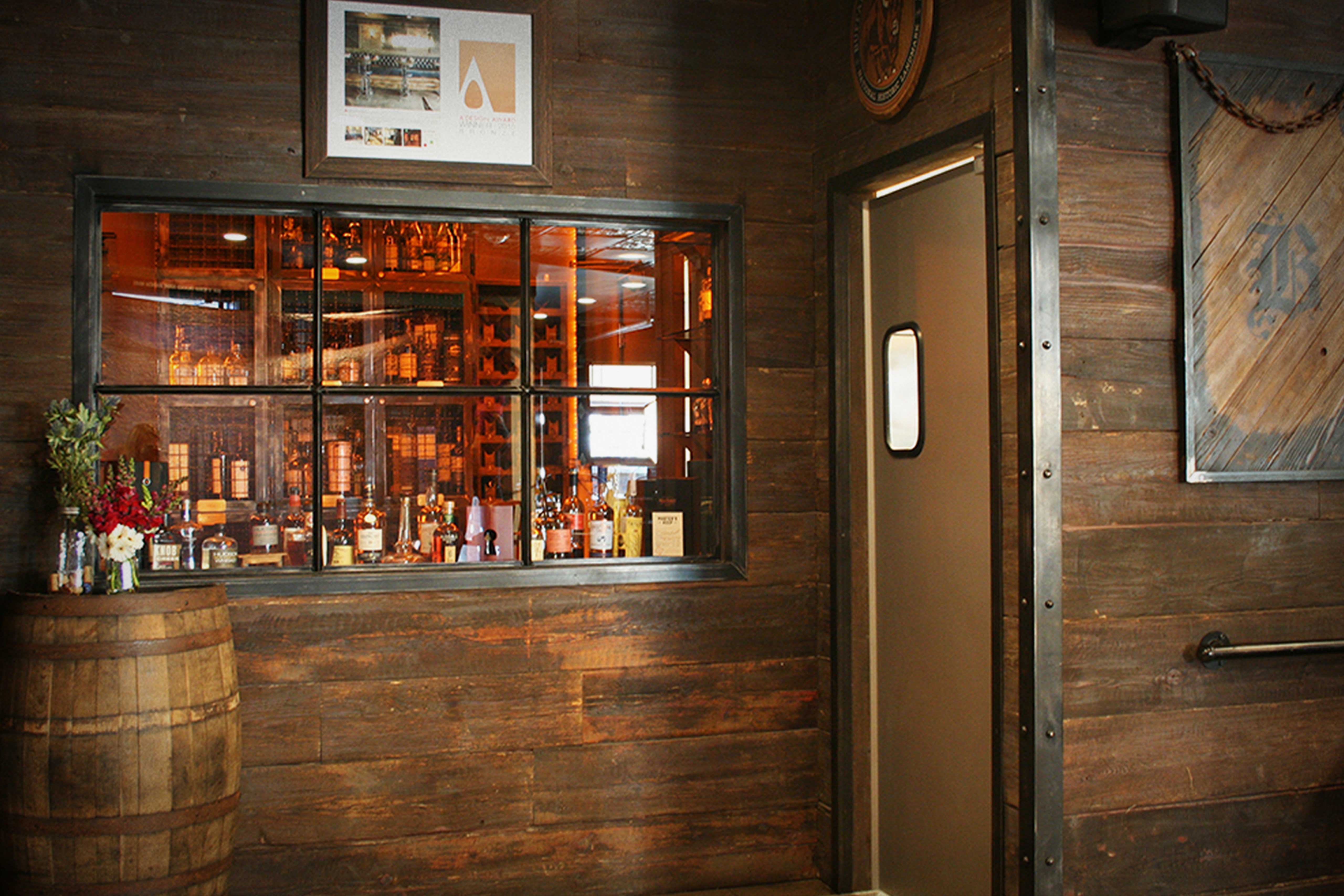 Bosscat Kitchen and Libations - Newport Beach