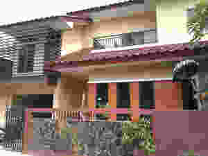 Desain Fasade Depan Renovasi Rumah Satya
