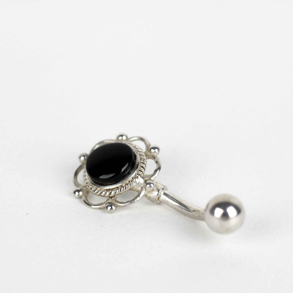 Whitby Jet Designs Flower belly button