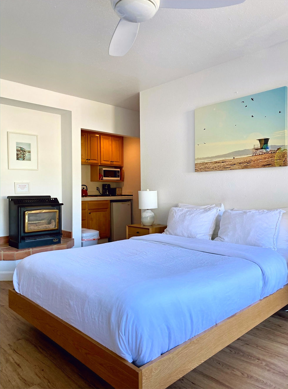 Kitchenette room