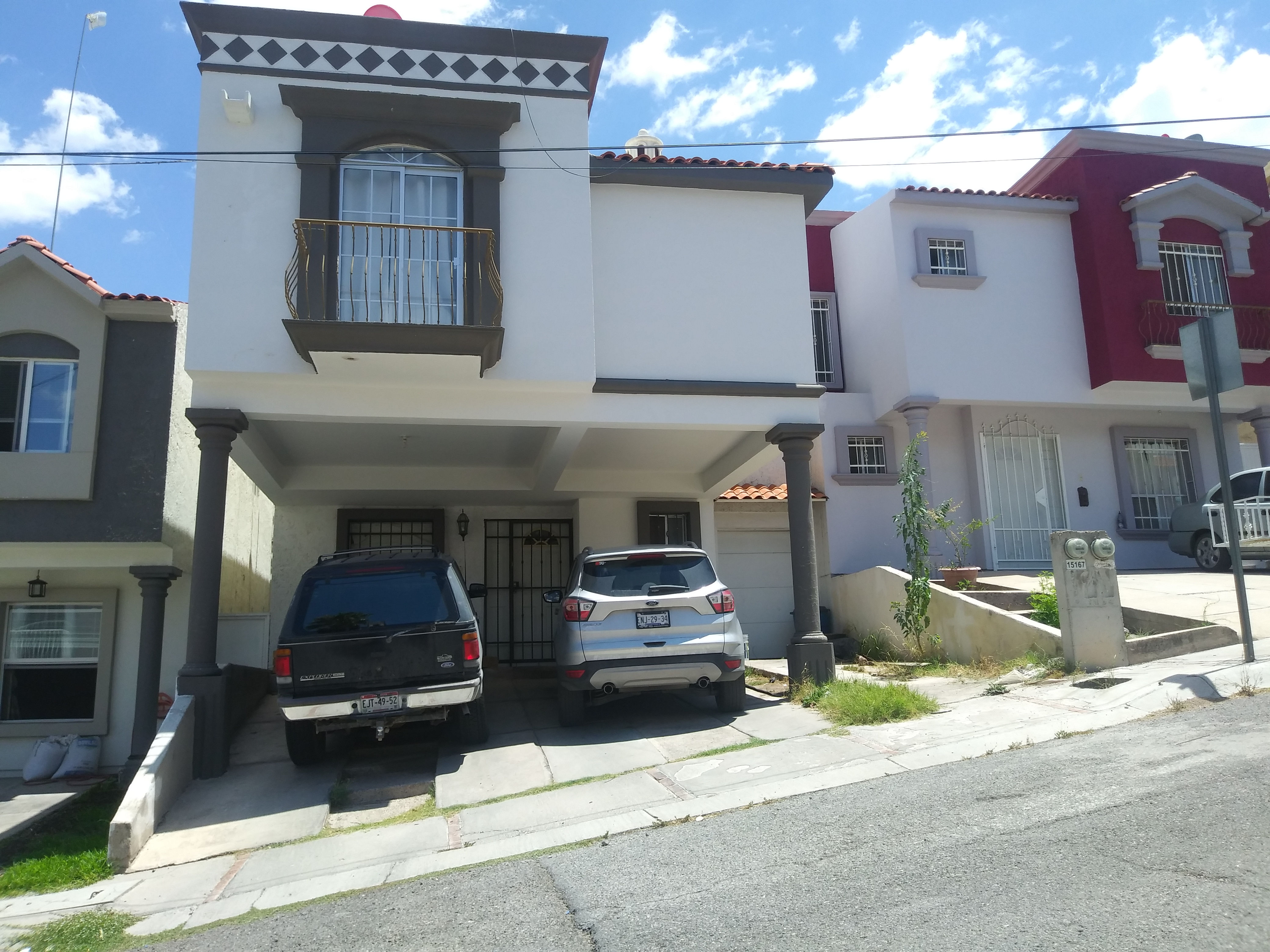 CASA EN VENTA LAS PASEOS DE CHIHUAHUA