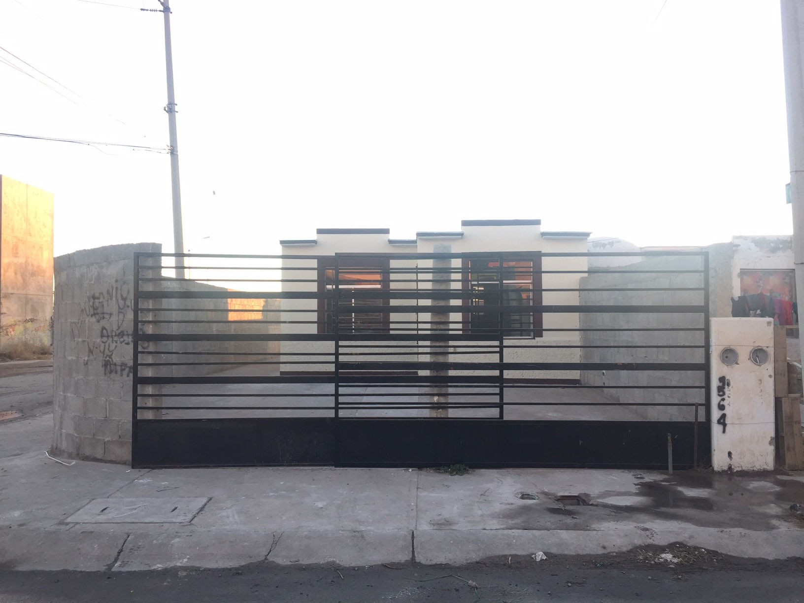 CASA EN VENTA HACIENDA DE LAS TORRES UNIVERSIDAD