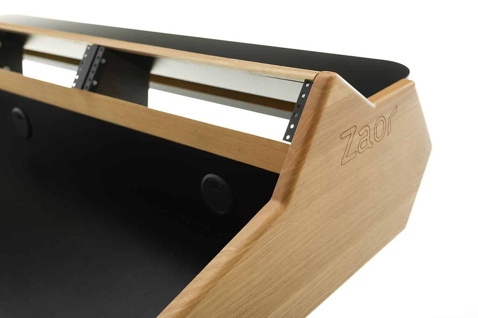 Thumbnail: ZAOR Marea O Classic Desk Series