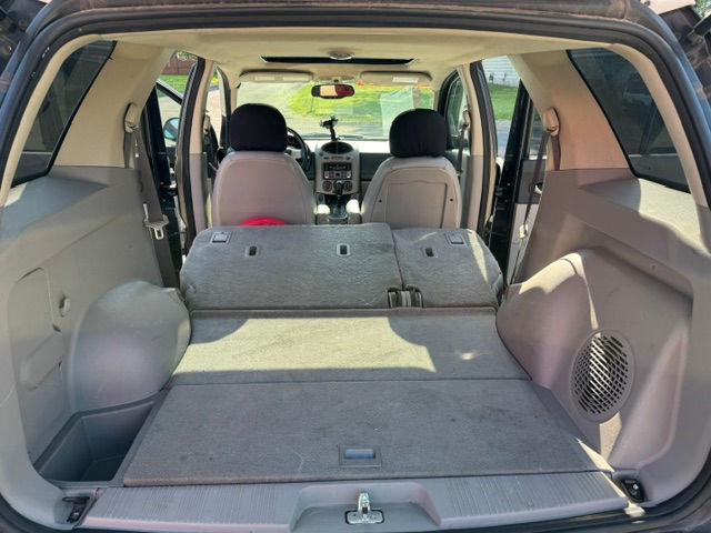 Thumbnail: 2004 Saturn Vue 