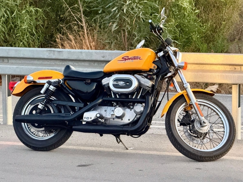Thumbnail: Harley Davidson 883 - 2000 Klasik