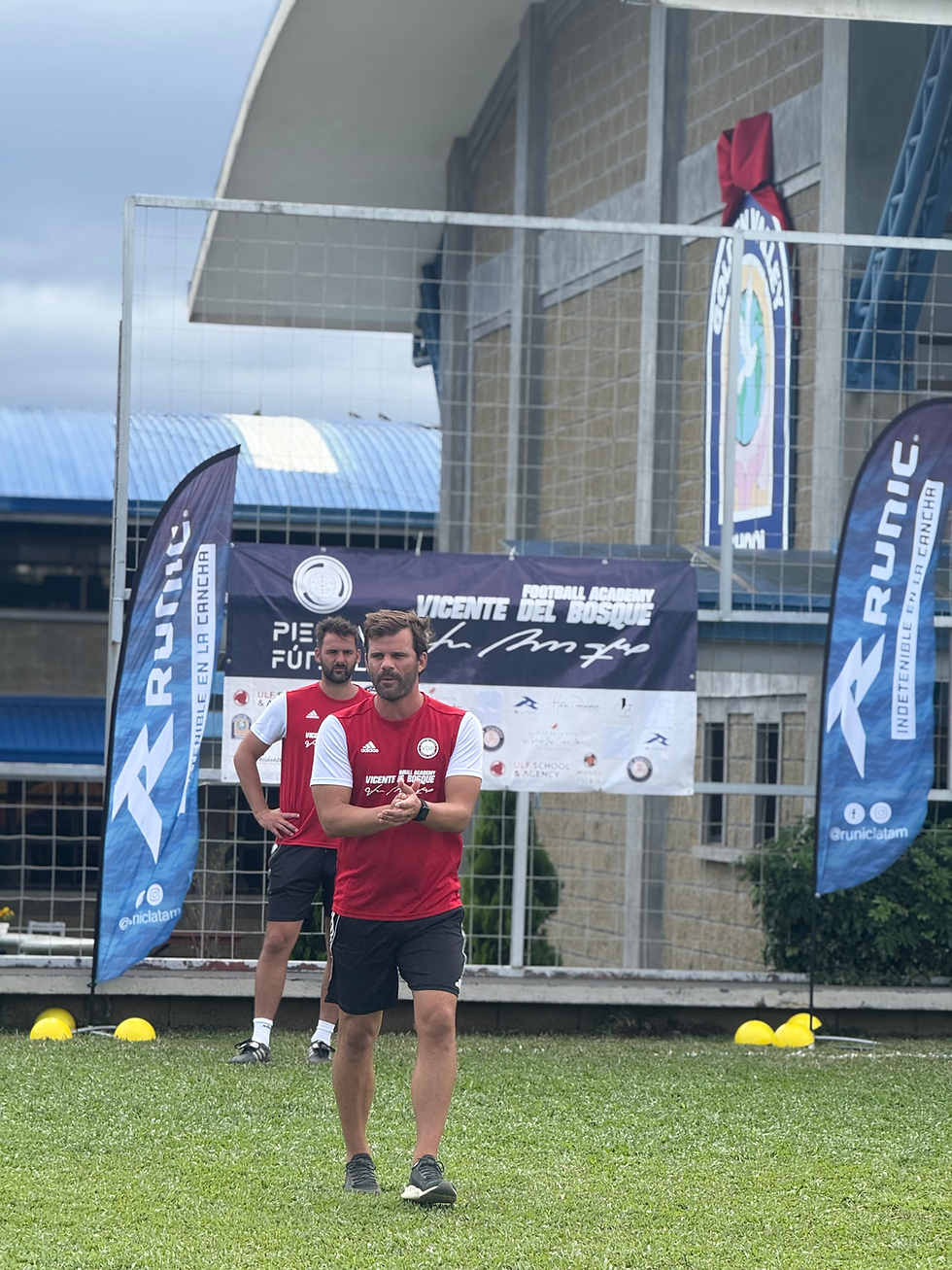 El Método ULF llega al Golden Valley School a través del Internacional soccer valley: 