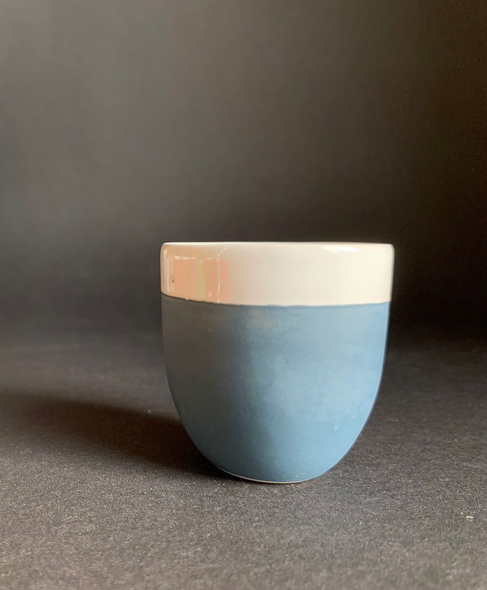 Thumbnail: Colorful cup with white rim