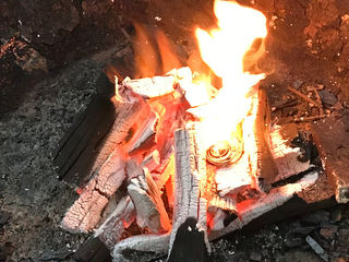 「幸福心靈靚句。持續引領前進的火把」