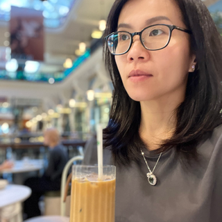 【 双城记|#重生 |以前上课烧脑很过瘾|现在上课是烧完整个旧的价值与参照系统 |身体发烧却有一种满足感 】