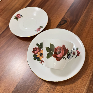 「 雙城記 |小鎮淘寶 |Geisha牌日本🇯🇵制瓷器 | vintage shop」