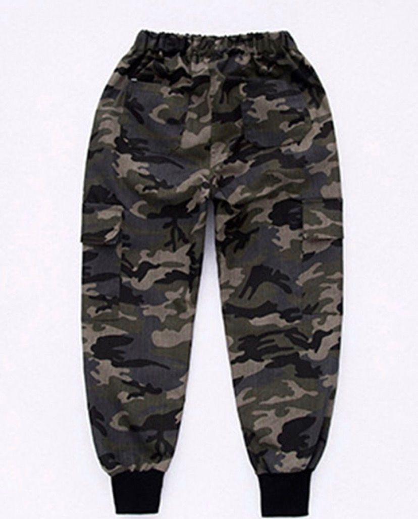 Thumbnail: Big Boys' 'Charming' Camo Pants