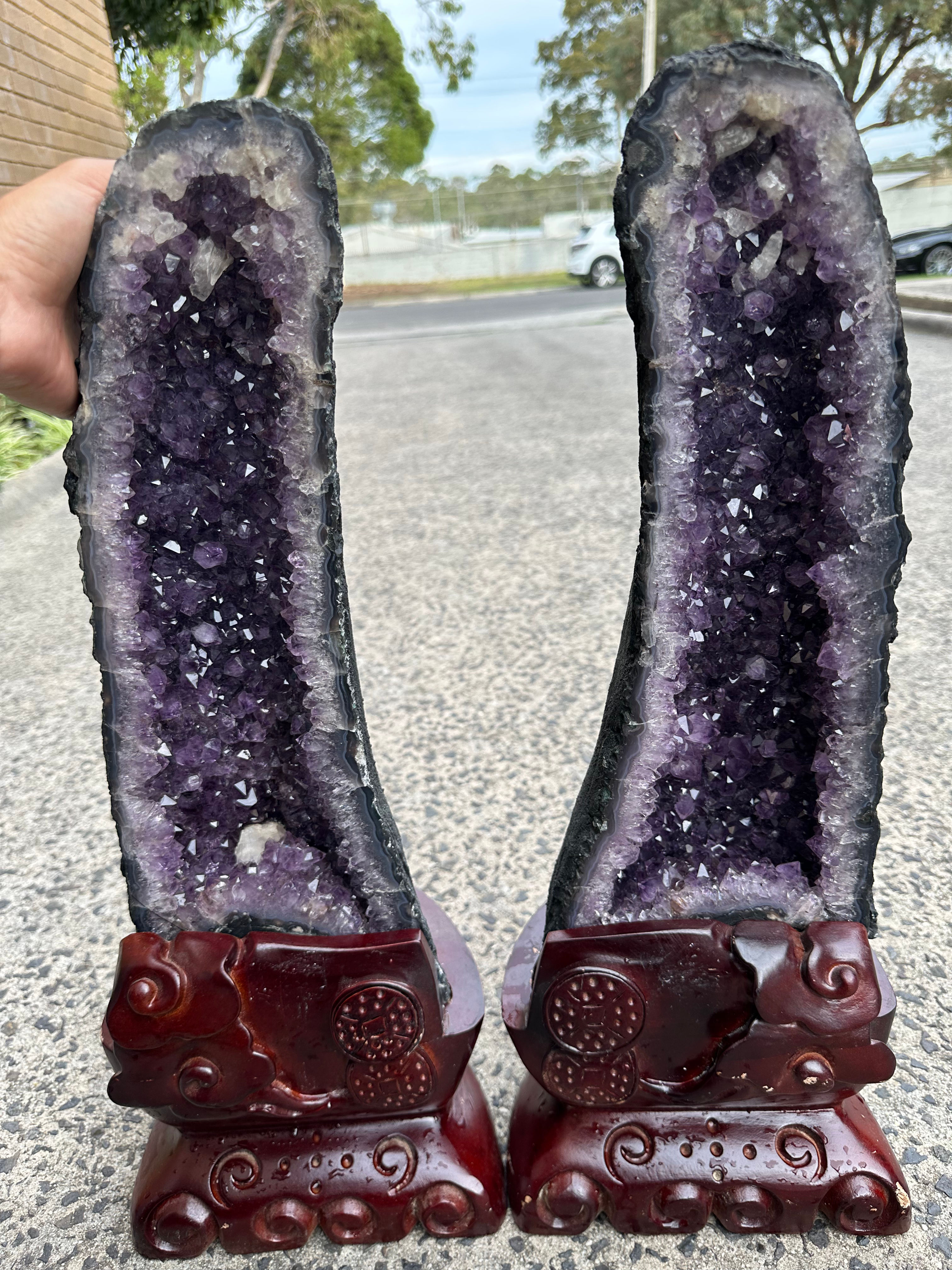 56cm Height Natural Uruguay Shinny Deep Purple Amethyst Caves Matching Pair