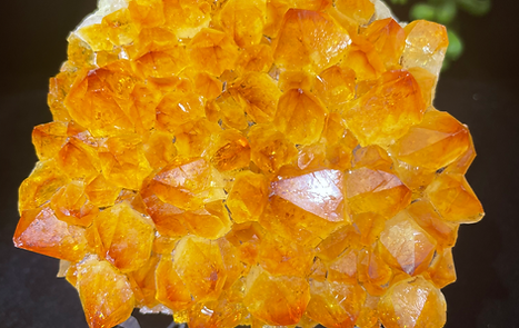 shinny golden citrine