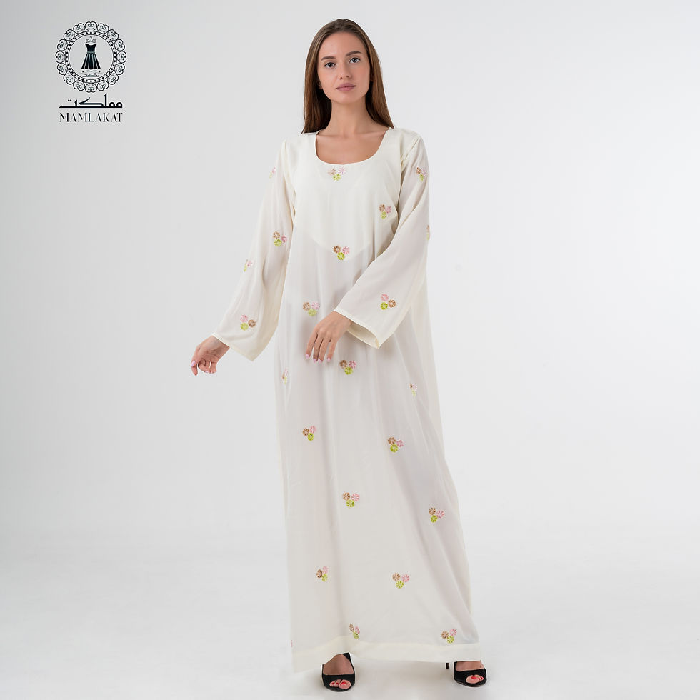 Maqmal Off-white, Jalabiya, Oman