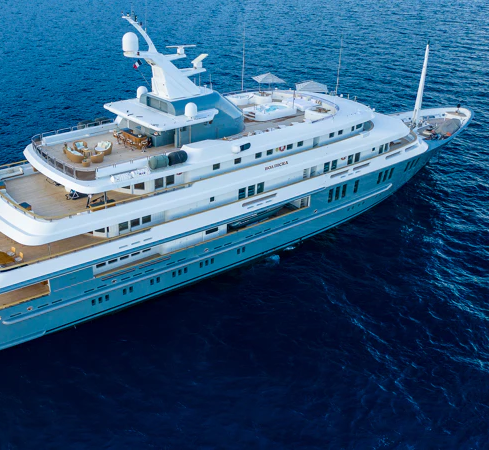 Boadicea-exterior-43-khT7jLLD.jpg-Photoroom.png