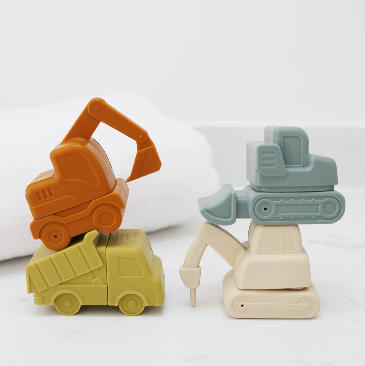 Construction Vehicle Mold Free Silicone Bath Toy Set | Marlowe & Co