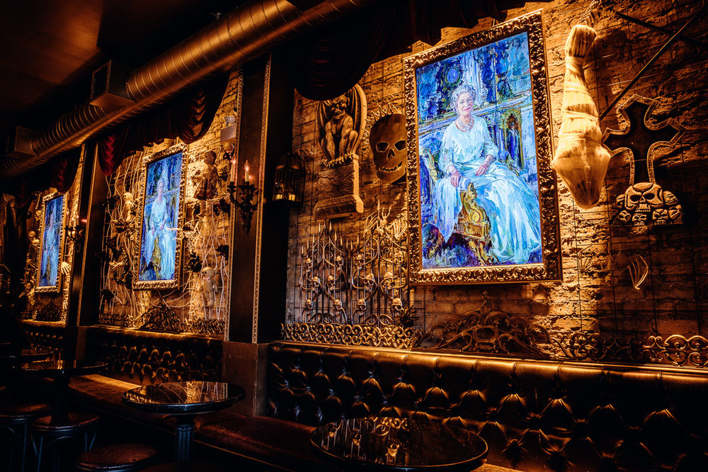 Chicago's King of Cups Is the Epitome of Adulting at Halloween