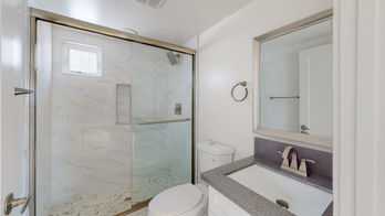 250 Rosemont Ave_LA360VR-25.jpg