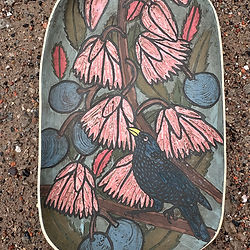 plate with botanical decoration