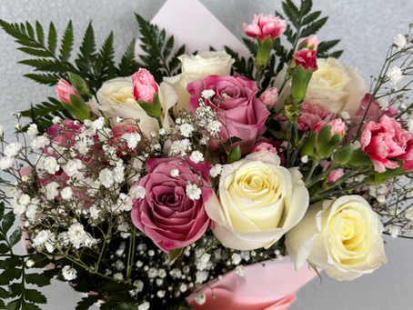 Personalized Flower Delivery by Lisa 🌸