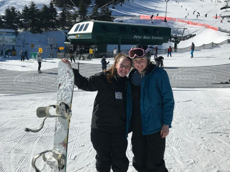 Skiers hit the slopes in unofficial ‘club’